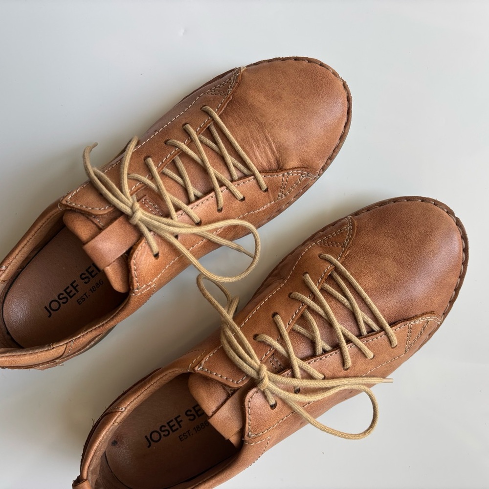 Josef Seibel Fergey 56 Soft Hand Stitch Womens US 6.5 / EU 37 Cognac Wild Tan